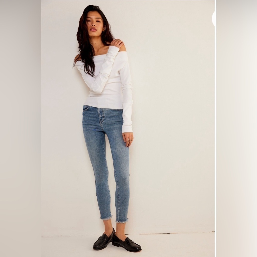 FREE PEOPLE RAW HIGH RISE JEGGINGS DARK WASH RAW HEM 29